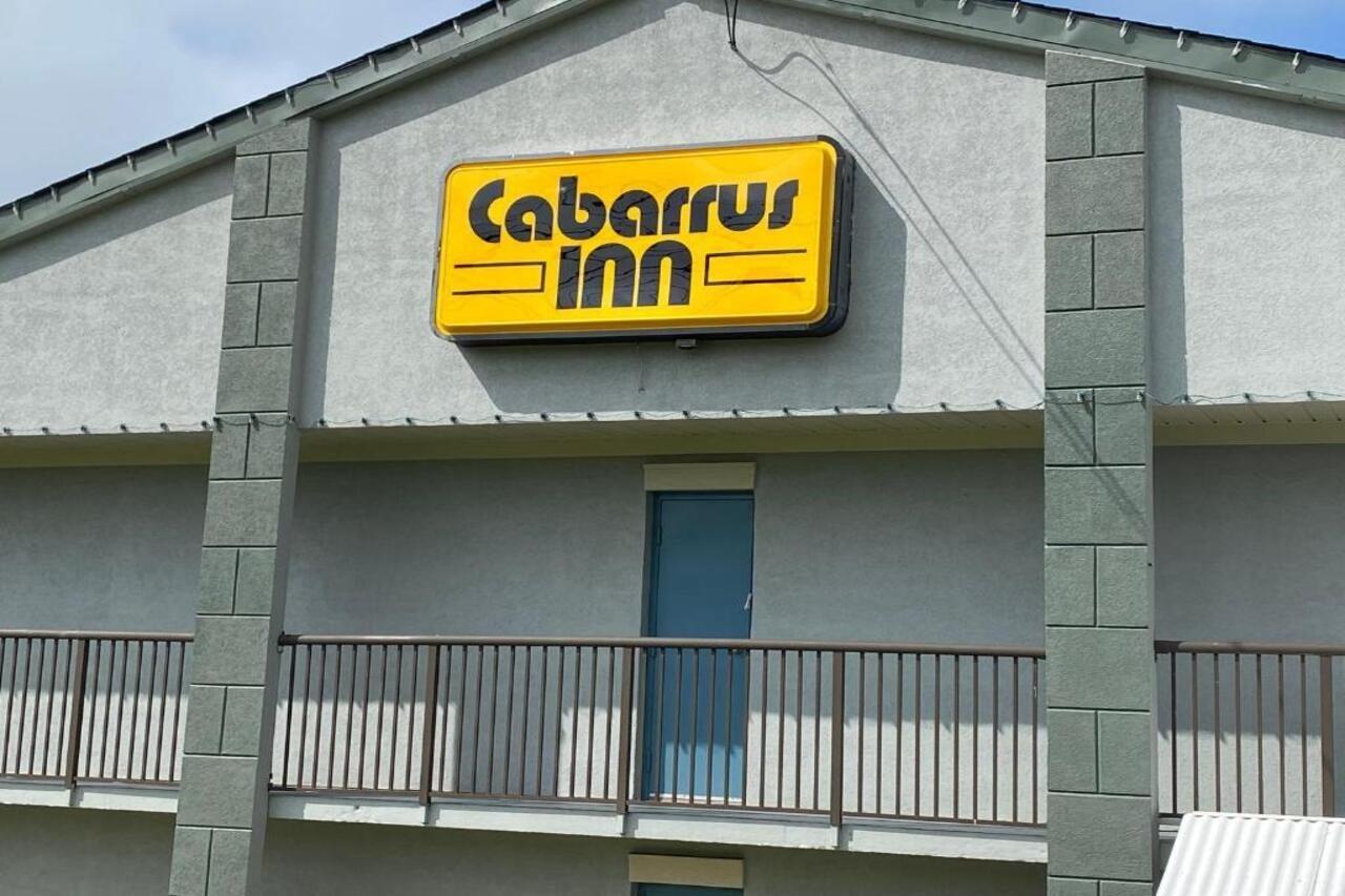 Cabarrus Inn Concord Exterior photo